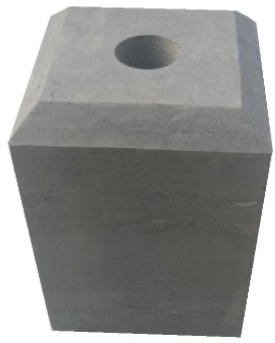 Arduinen sokkels / blauwe hardsteen / ARD-02 / Bovenkant: 145x145mm / Buitenzijde: 185x185mm / Opening: 50mm / Hoogte: 250mm