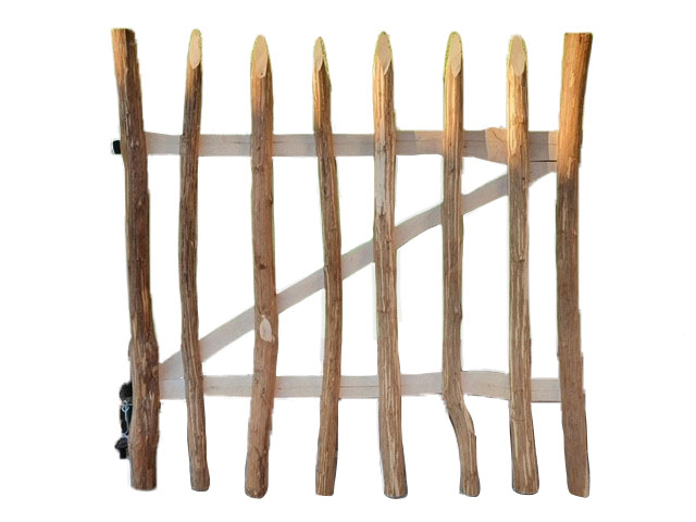 Looppoortje Kastanje hek met beslag en 2 steunpalen, 100 x 100 cm.