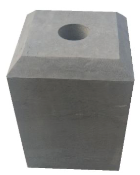 [ARD-01] Arduinen sokkels / blauwe hardsteen / ARD-01 / Bovenkant: 175x175mm / Buitenzijde: 215x215mm / Opening: 50mm / Hoogte: 250mm