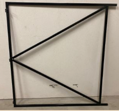 [PO-59] Zwart poortframe, 150 cm breed (x 155 cm hoog) + 3 duimen. Verstelbaar ijzeren frame, gegalvaniseerd